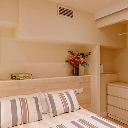 Holiday home Gran Casa Al Lado De La Playa Y Barcelona Centro