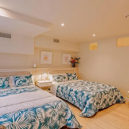 Gran Casa Al Lado De La Playa Y Barcelona Centro Holiday home *