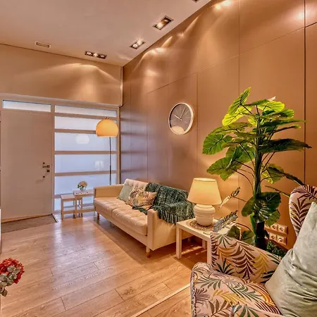 Gran Casa Al Lado De La Playa Y Barcelona Centro Holiday home