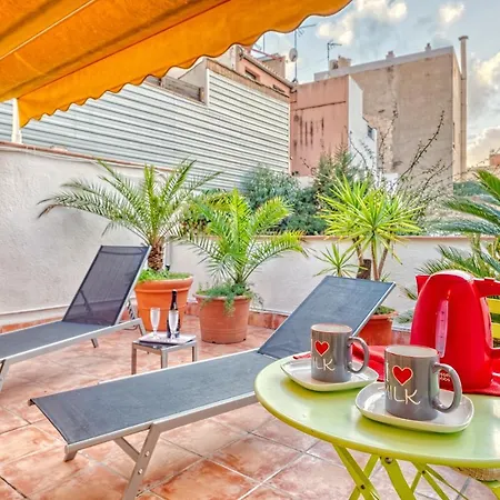 Gran Casa Al Lado De La Playa Y Barcelona Centro Badalona